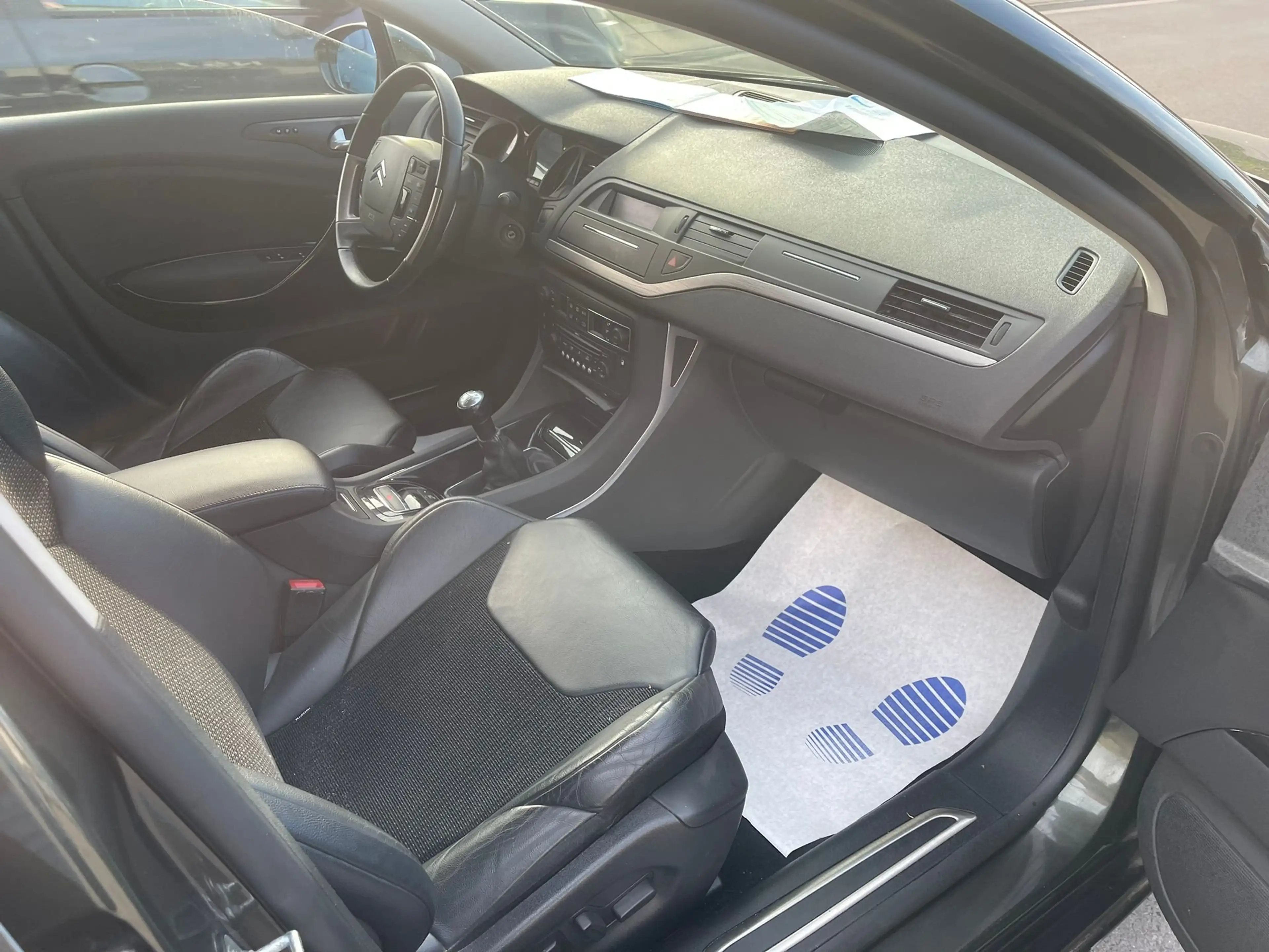 Citroen C5 2.0i Exclusive — photo 11