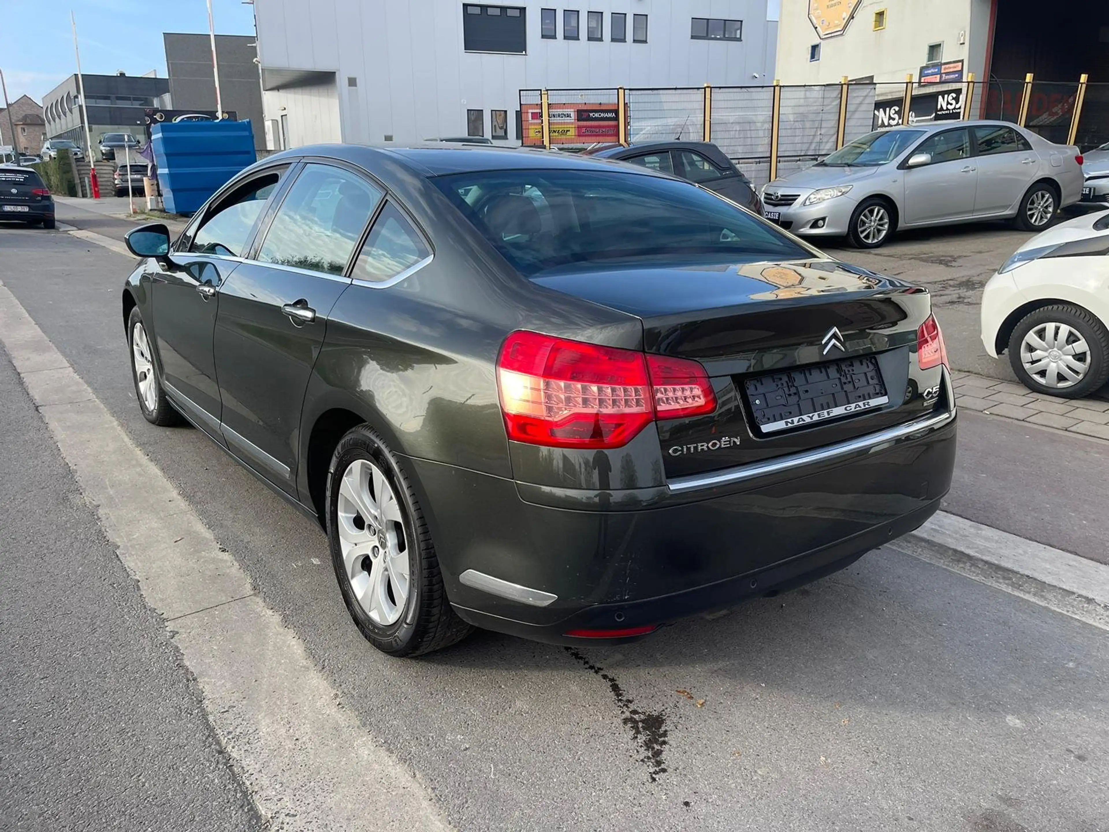Citroen C5 2.0i Exclusive — photo 7
