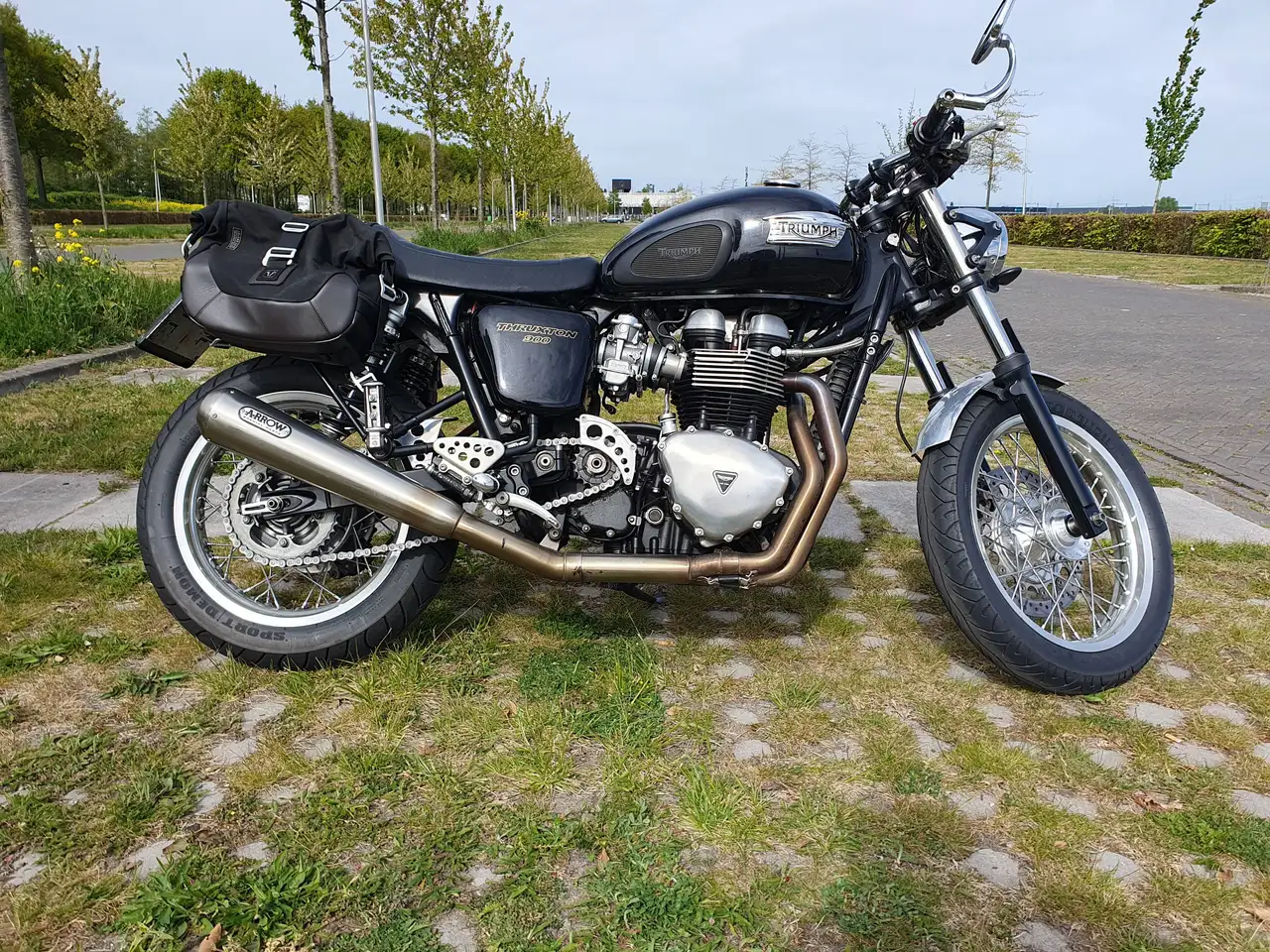 Triumph Thruxton