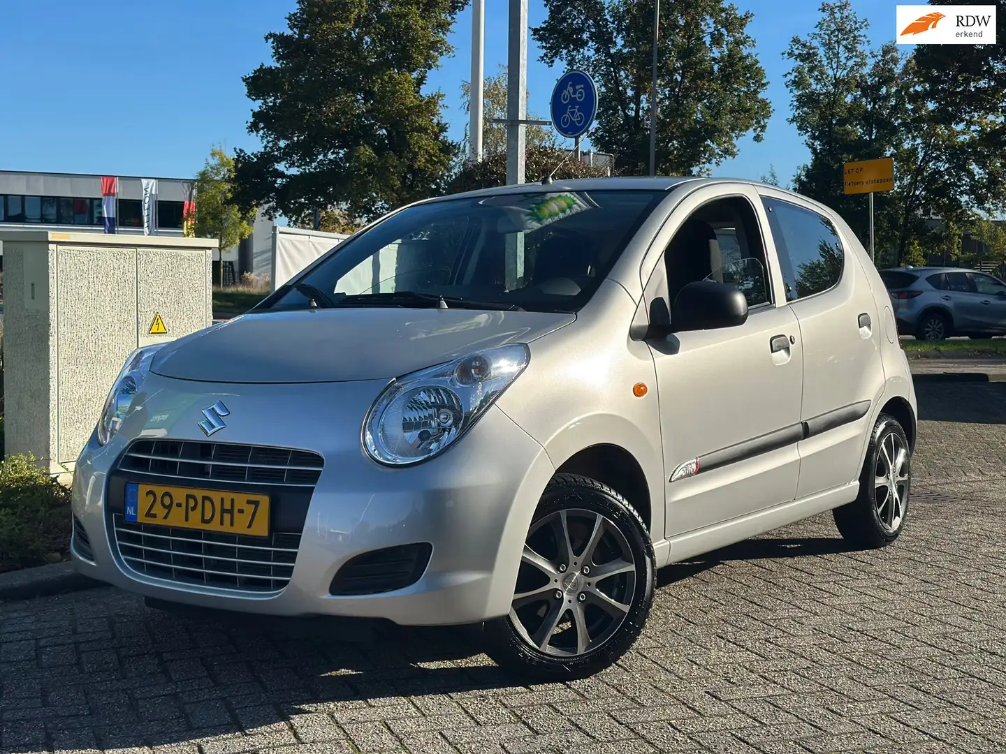 Suzuki Alto 1.0 Comfort AUTOMAAT 1e eigenaar Gris - 1