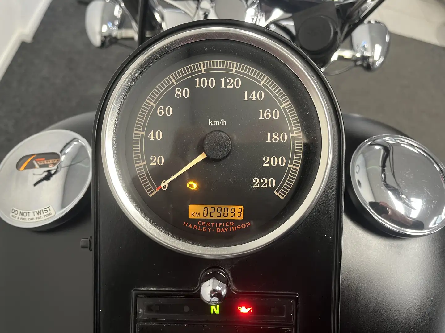 Harley-Davidson Night Train HARLEYDAVIDSON FXSTBI Fekete - 2