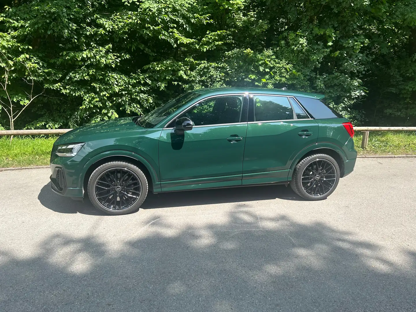 Audi SQ2 SQ2 TFSI quattro S tronic Grün - 1