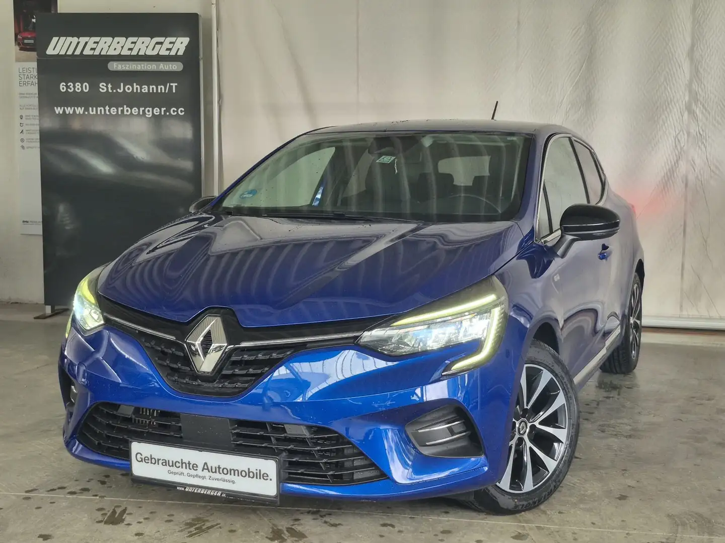 Renault Clio V Intens TCe 100 Blau - 1