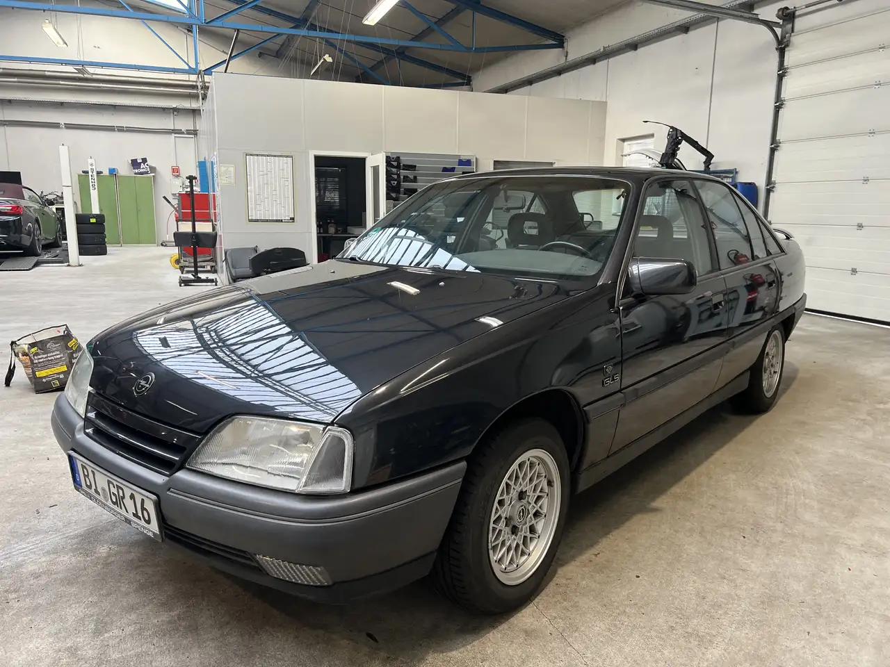Opel Omega GL Diamant, foto 4