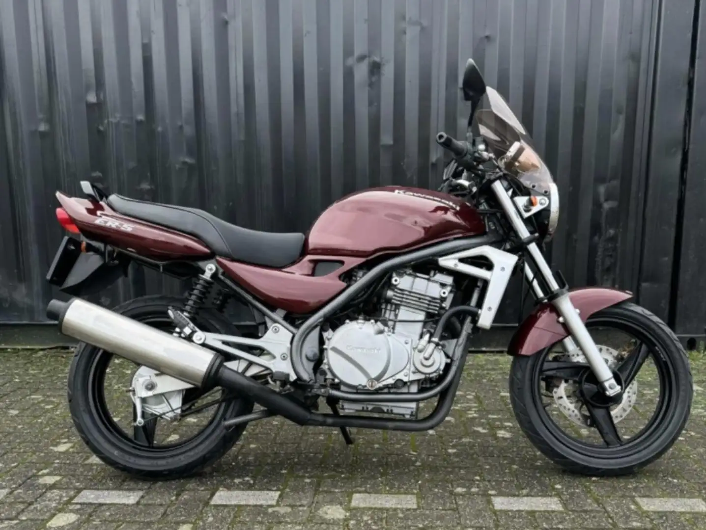 Kawasaki ER - 5 Червоний - 1