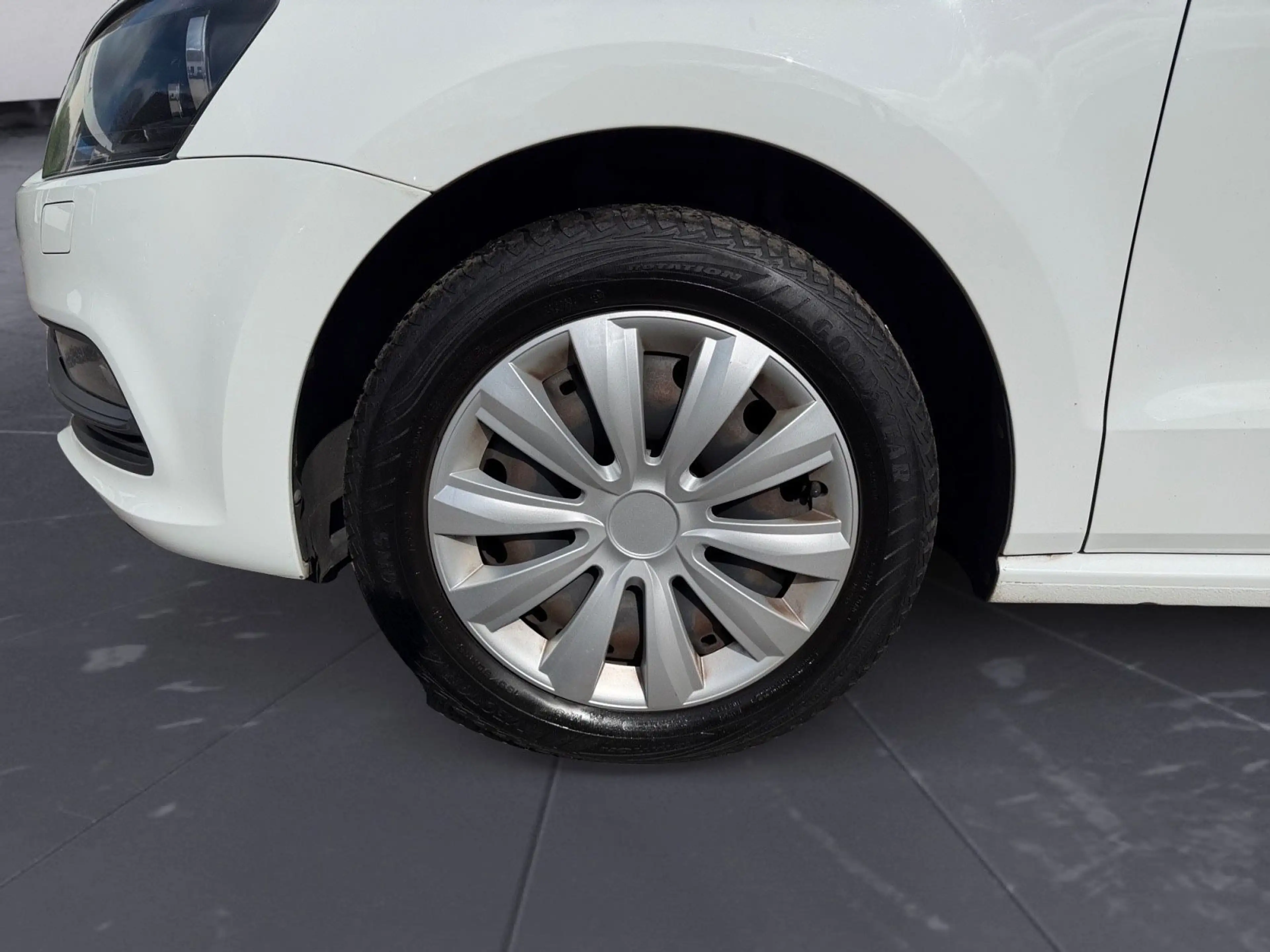 Volkswagen Polo V Trendline BMT/Start-Stopp — photo 8