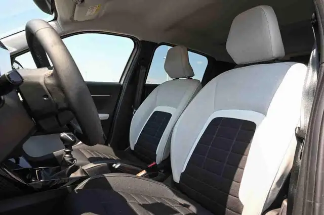 Citroen C3 view 10