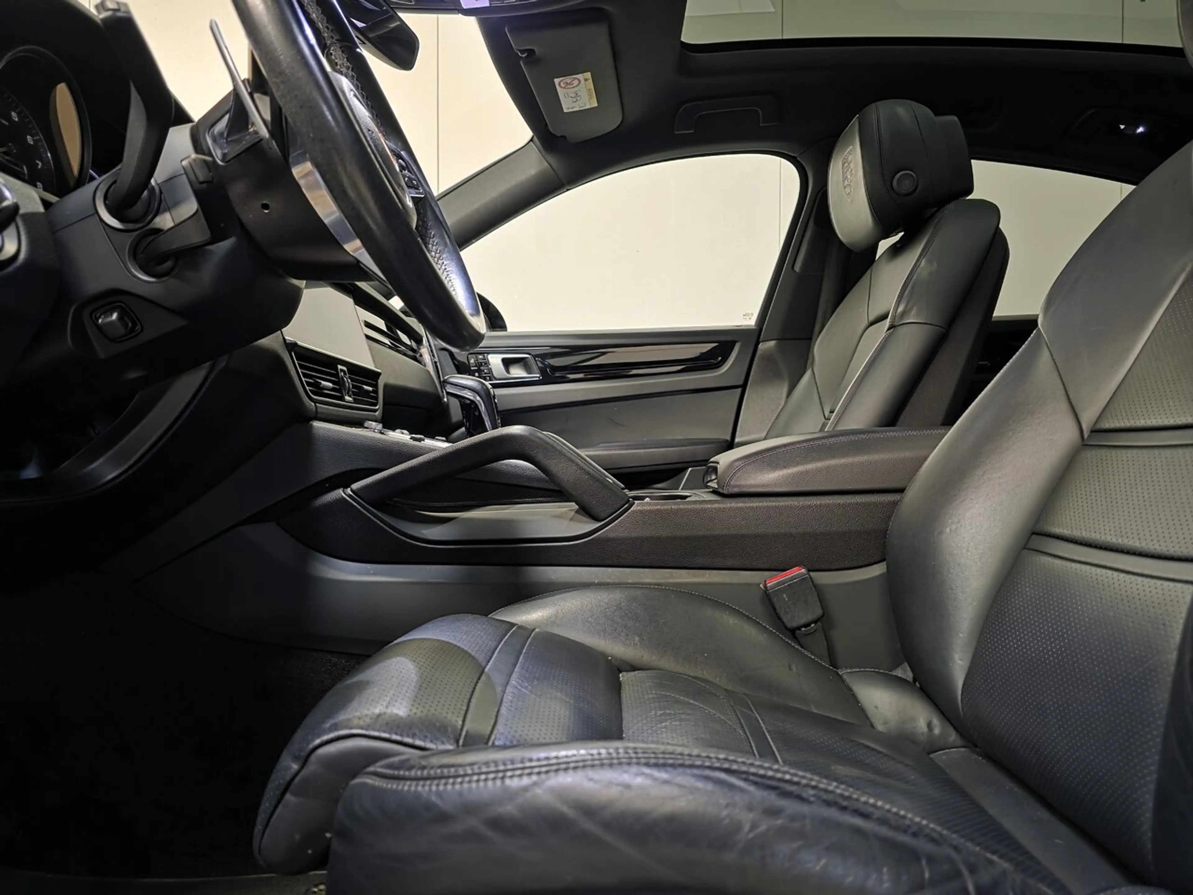 Porsche Cayenne Coupé e-Hybrid - PASM - Topstaat! 1Ste Eig! — photo 9