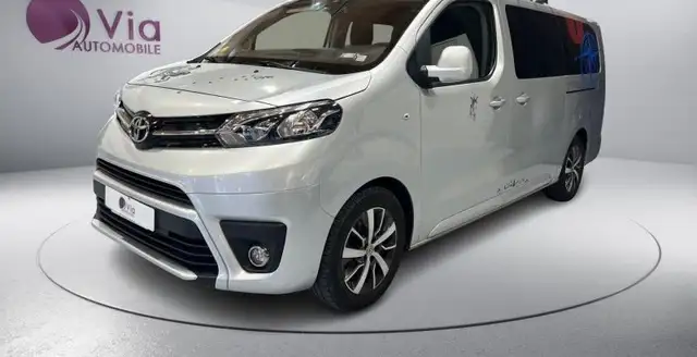 Toyota Proace Combi LONG 1.5 120 D-4D DYNAMIC RC18