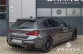 BMW 140 1-serie M140i High Executive 340PK Maxton Milltek Grijs - thumbnail 2