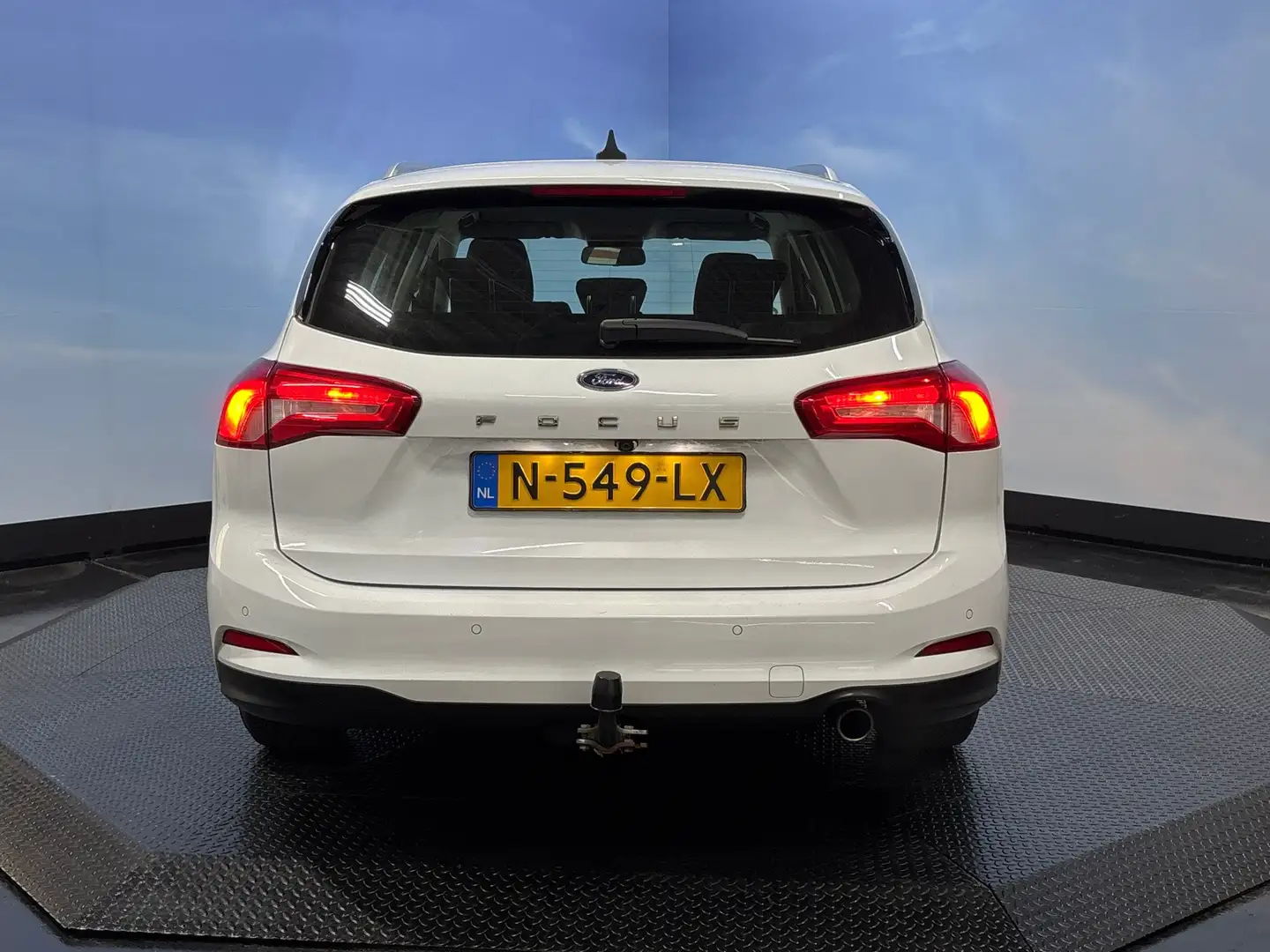 Ford Focus Wagon 1.0 EcoBoost Trend Edition Business Trekhaak Blanc - 2