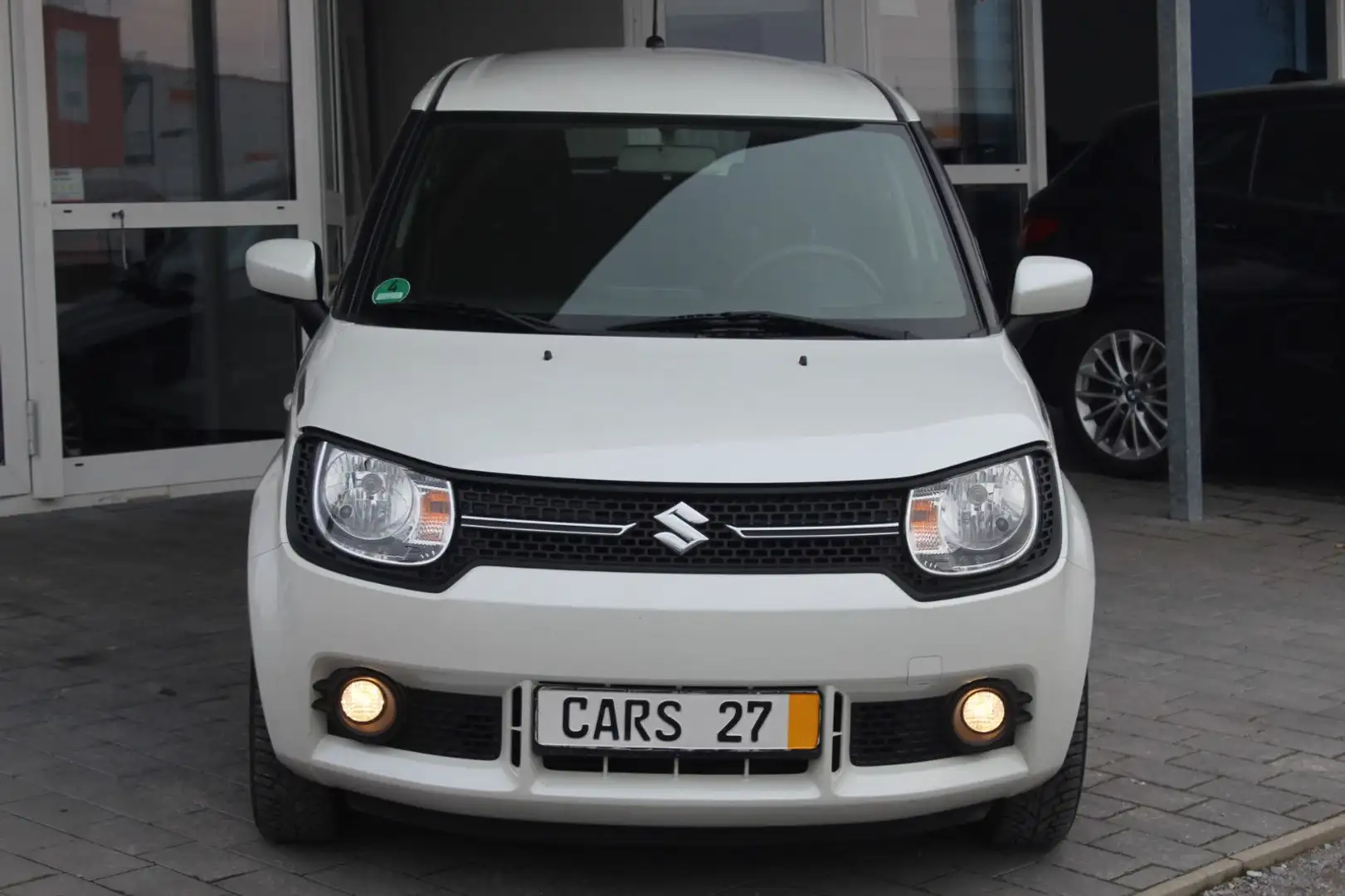 Suzuki Ignis 5-trg. 1.Hand Klima MFL 90PS NSW Bílá - 2