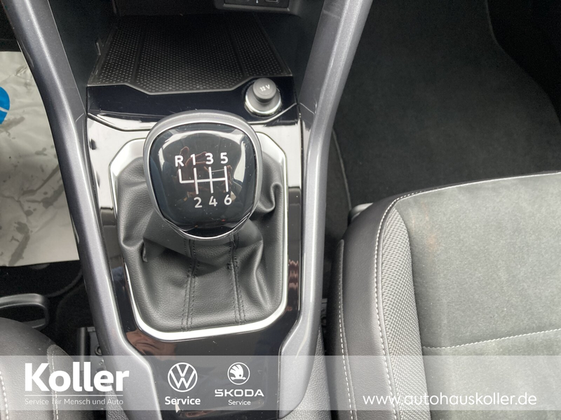 Volkswagen T-Roc T-Roc 1.0 TSI Style Navi APP GJR LED DigiCockpit — photo 10