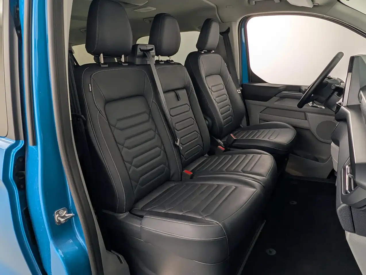 Ford Tourneo 2.0L1 Titanium 9Sitze+AHK+SHZ+GJR, миниатюра 13