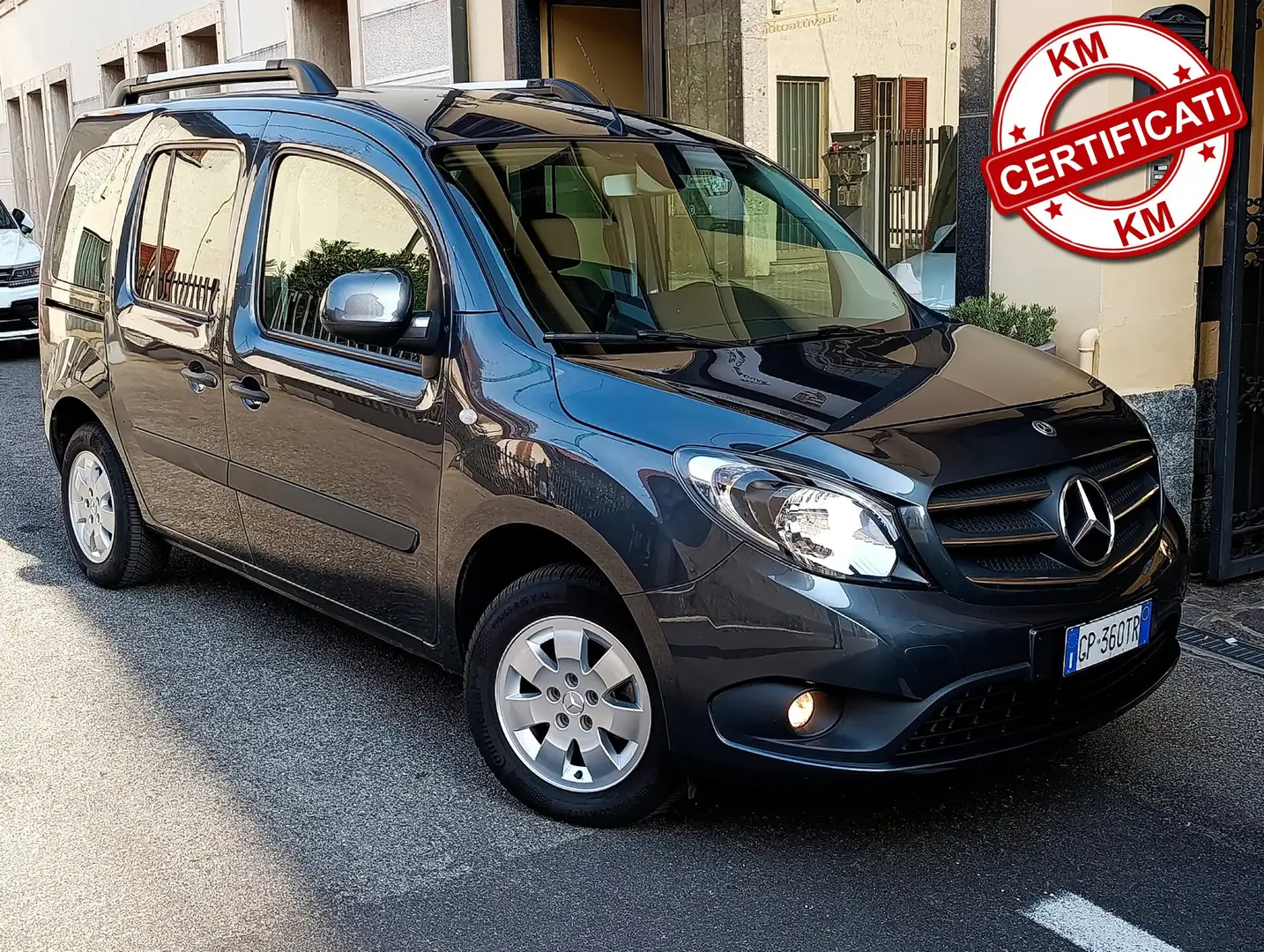 Mercedes-Benz Citan 111 cdi Tourer 116cv tagliandato Mercedes Gris - 1