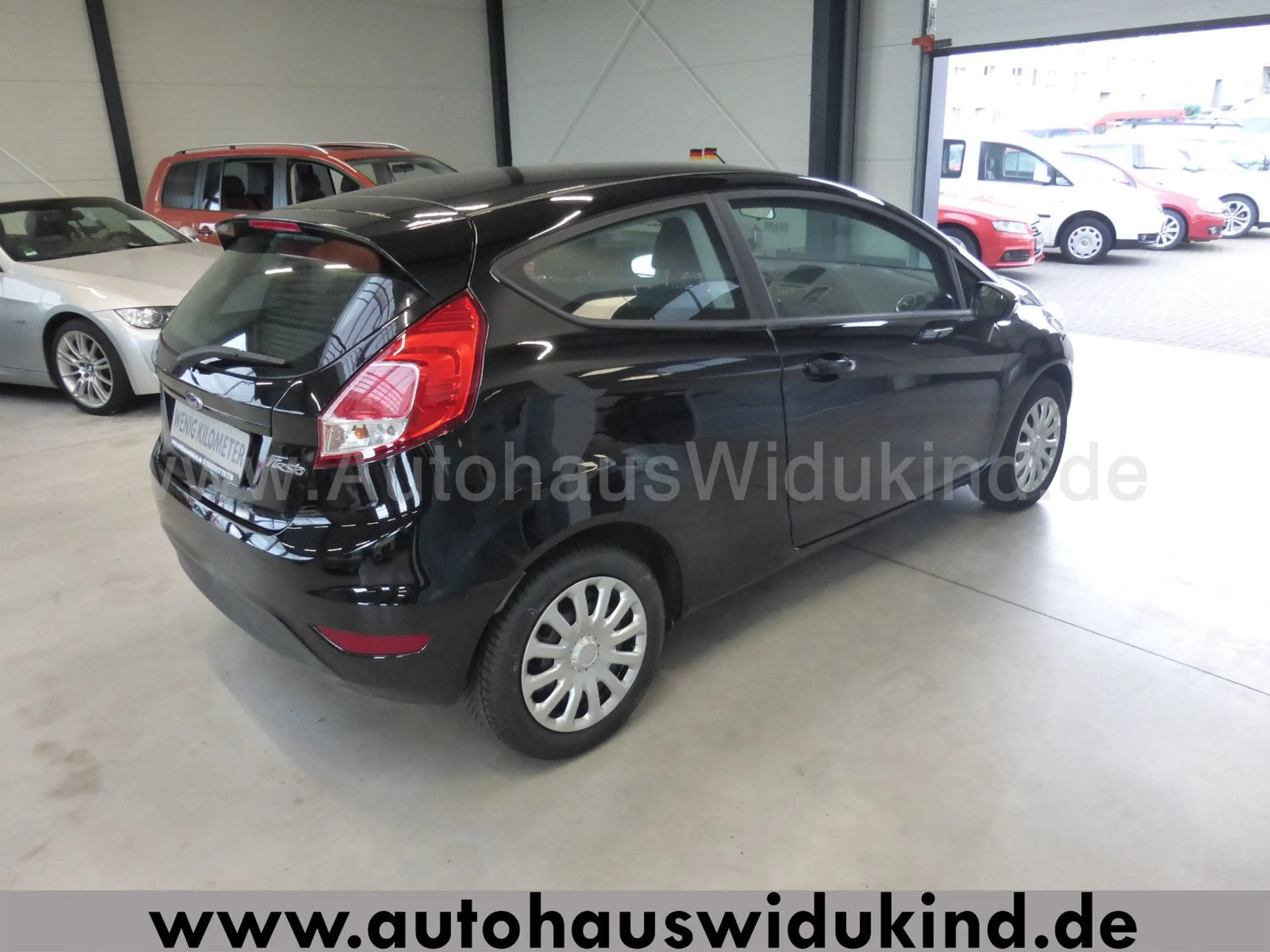 Ford Fiesta 1,25 Trend Klima nur 23 000 km TÜV AU neu — photo 8