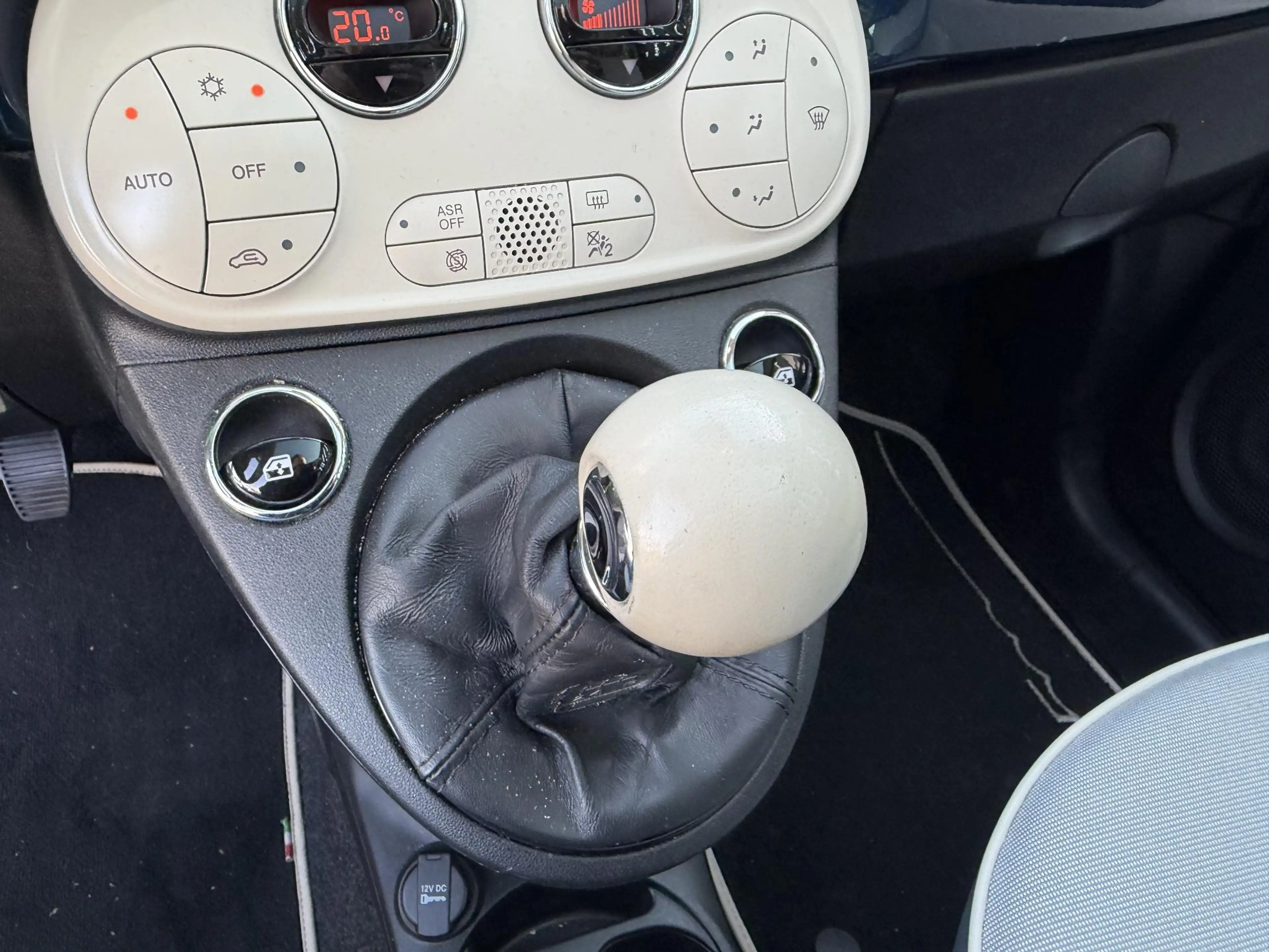 Fiat 500 1.2 Lounge | Panoramadak | Navigatie | Parkeersens — photo 17