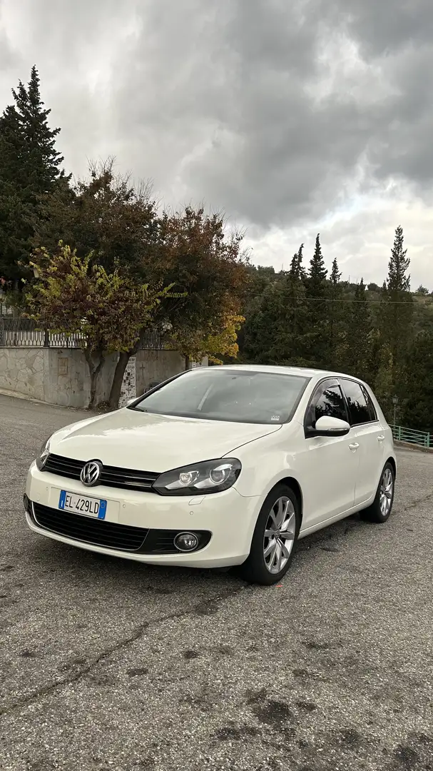 Volkswagen Golf 5p 1.6 tdi Highline c/xeno dsg - 1