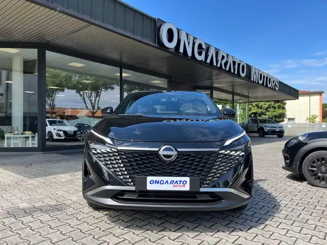 Nissan Qashqai view 2
