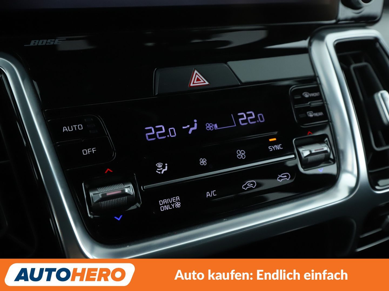 Kia Sorento 1.6 TGDI Plug-in Hybrid Platinum 4WD — photo 23
