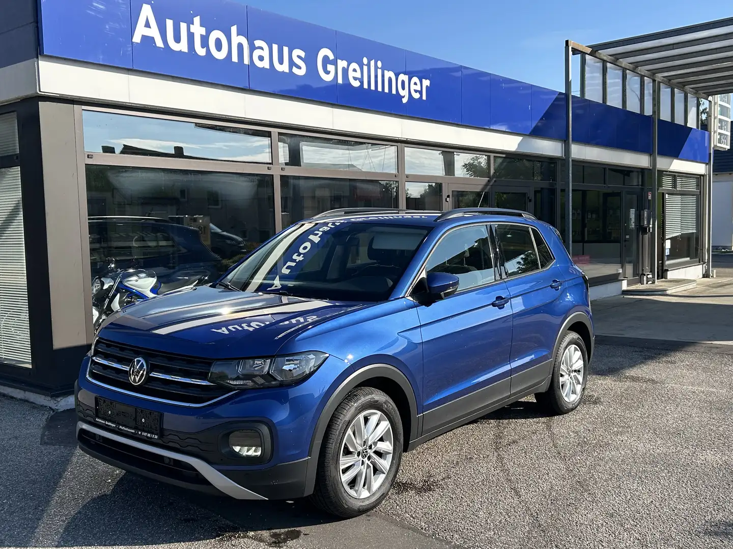 Volkswagen T-Cross 1.0 Life TSI DSG AHK SH DAB NAVI 8xReifen Blau - 1