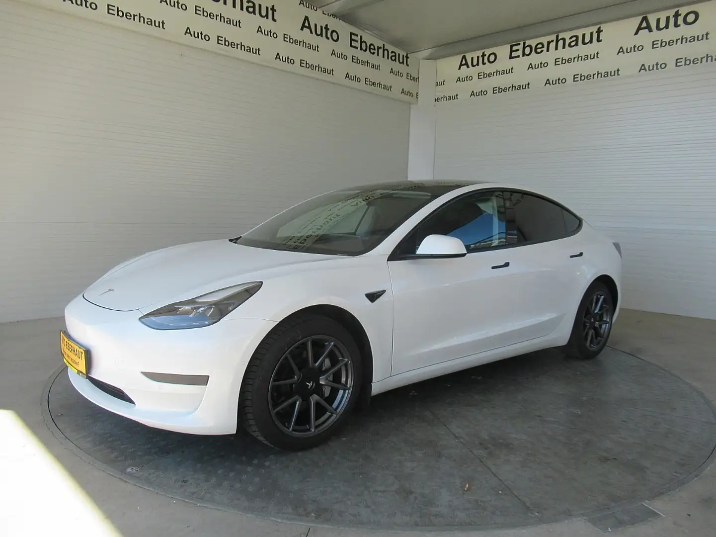 Tesla Model 3 Standard Range 58 kWh *Leder *LED *ACC *NAVI Weiß - 1