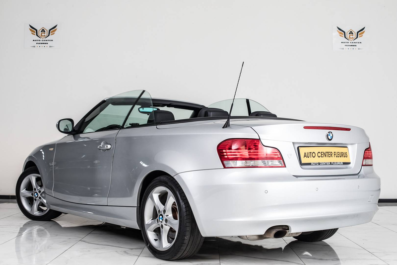 BMW 118 Cabriolet / 2.0L Essence — photo 7