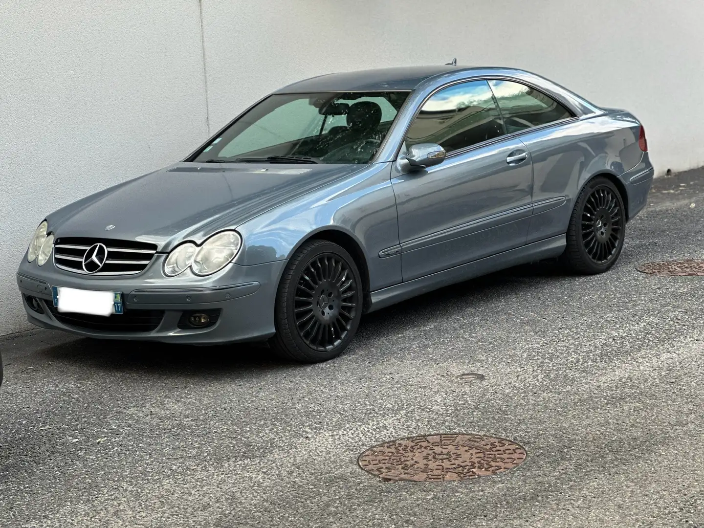 Mercedes-Benz CLK 320 CDI Avantgarde A - 1