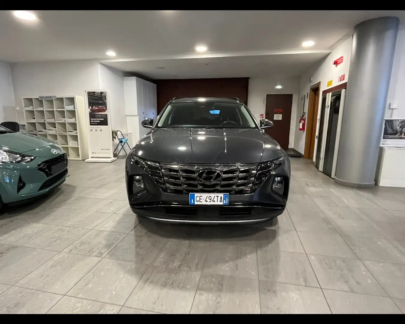 Hyundai TUCSON 1.6 hev Xline 4wd auto Gris - 2