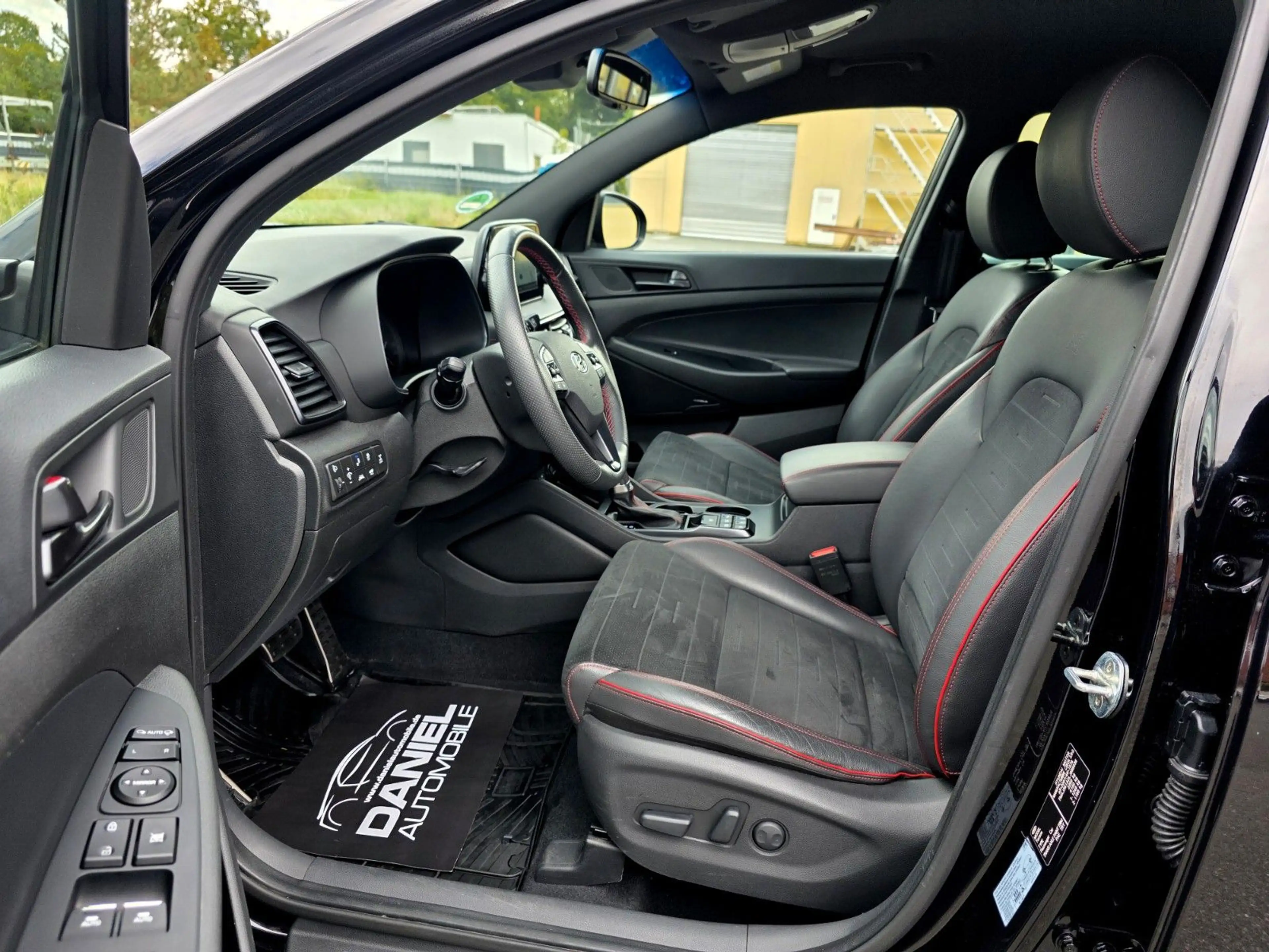 Hyundai TUCSON N Line Mild-Hybrid 4WD Aut. LED+360°+NAVI — photo 13