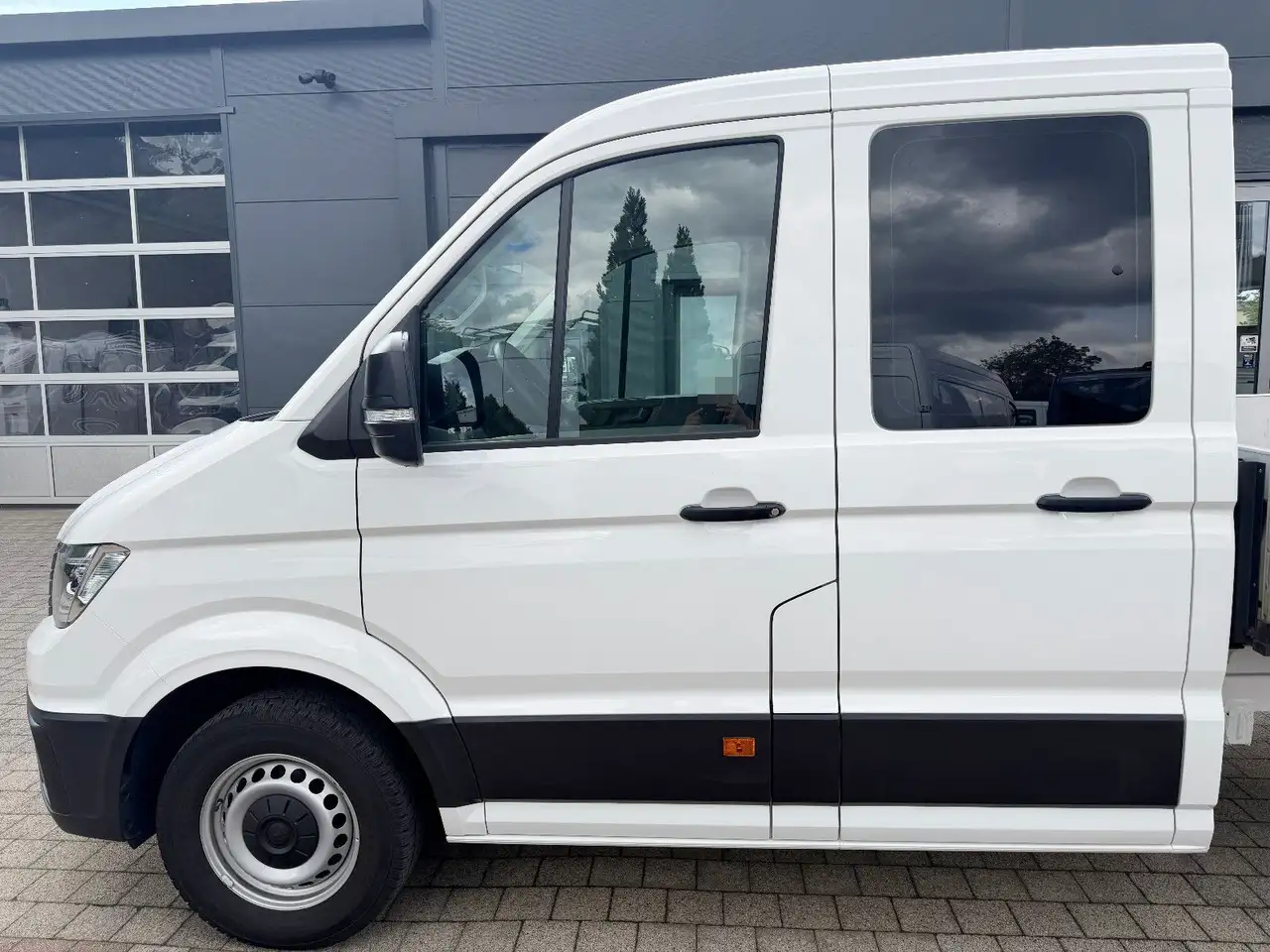 2019 Volkswagen Crafter Pritsche Doka 35 LANG 4Motion Allrad 4x4, photograph 11