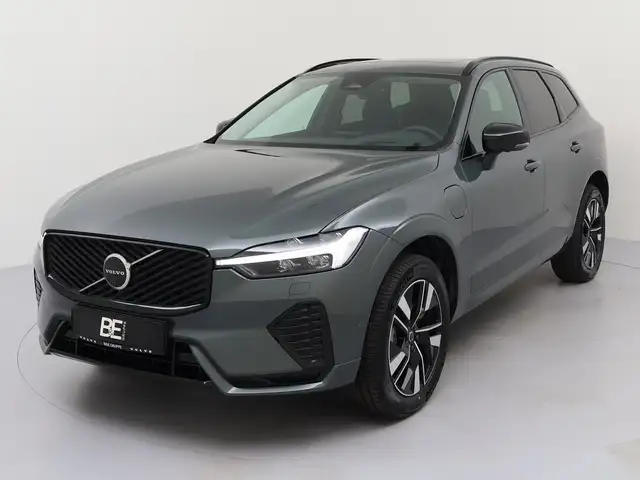 Volvo XC60 T8 AWD Plus Dark *AHK*PANORAMA*360*