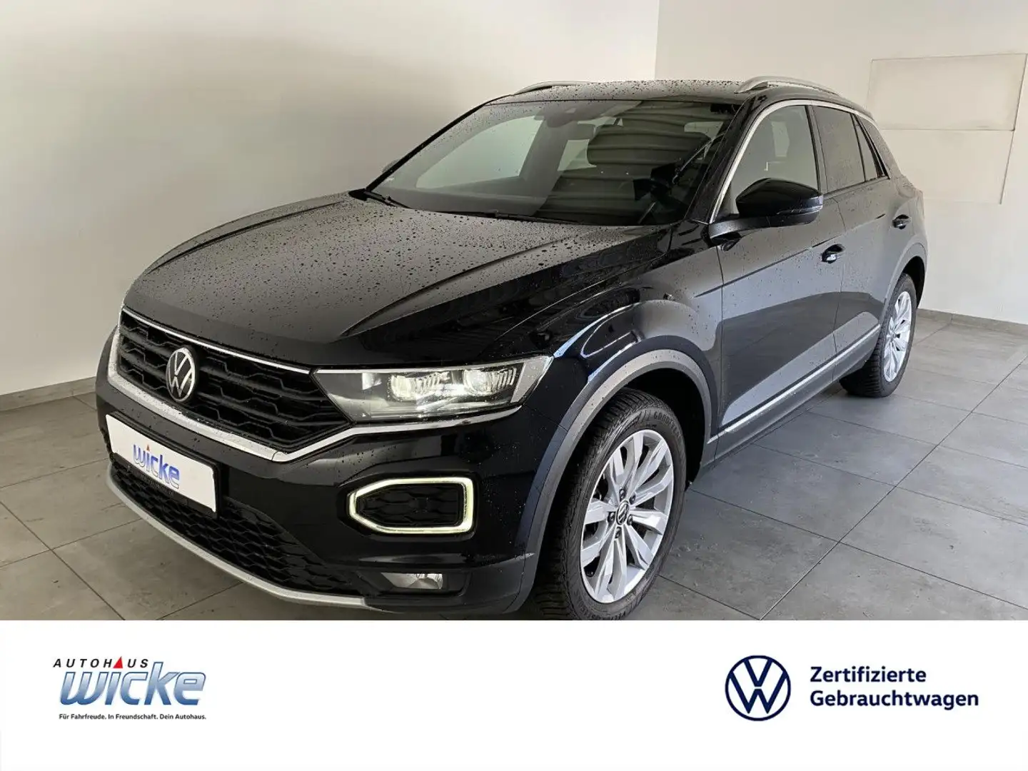 Volkswagen T-Roc 1.5 TSI DSG Sport NAVI KLIMA LED PDC ACC TEL Чорний - 1