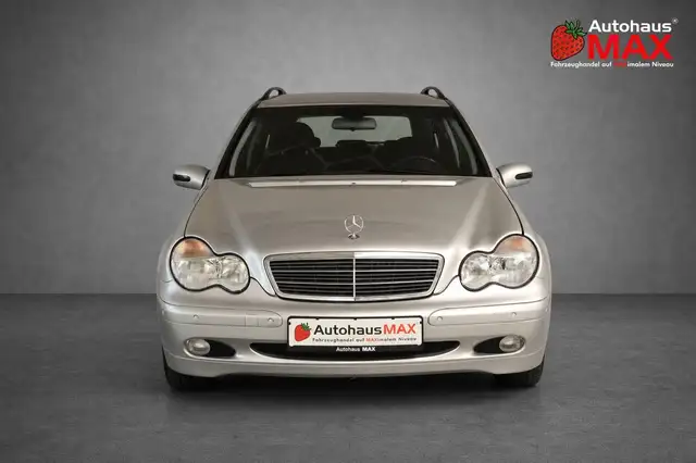Mercedes-Benz C view 9
