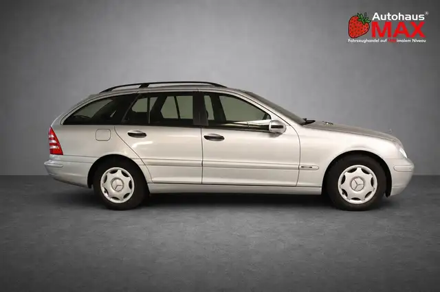 Mercedes-Benz C view 7