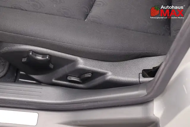 Mercedes-Benz C view 14