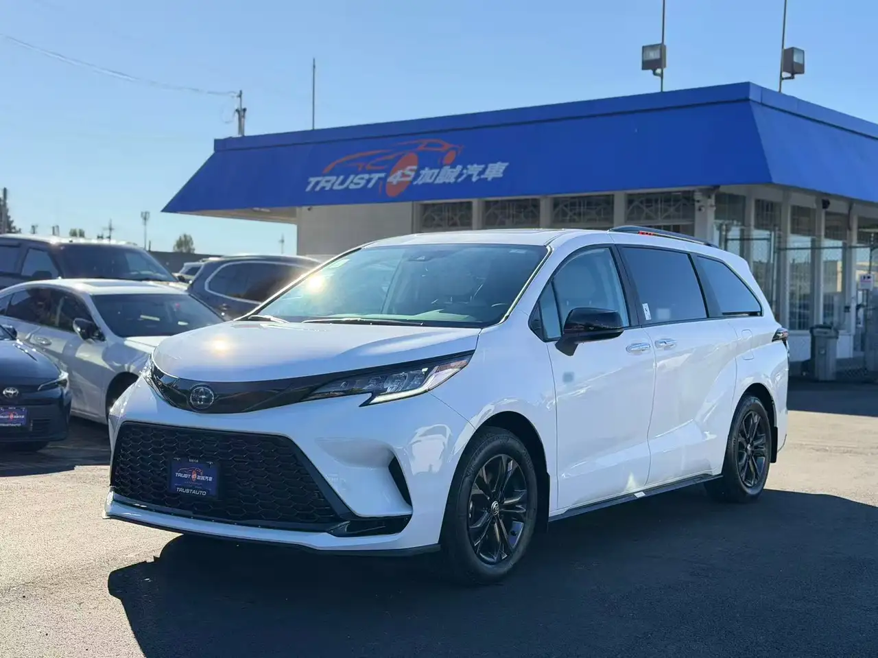 2025 Toyota Sienna