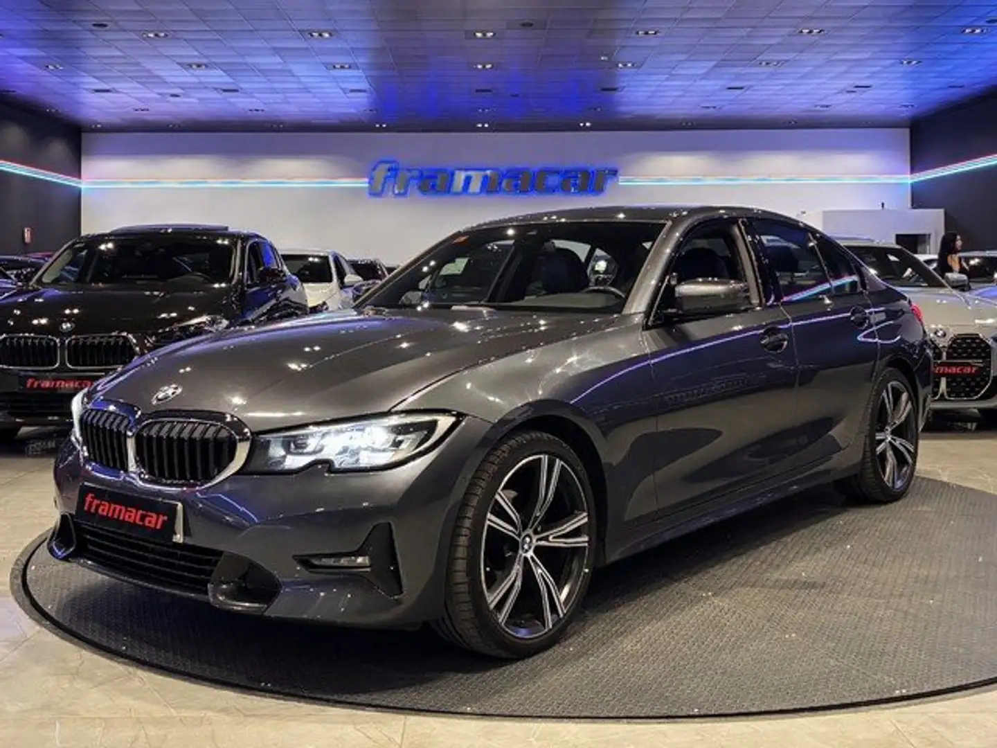 BMW 318 318dA Gris - 1