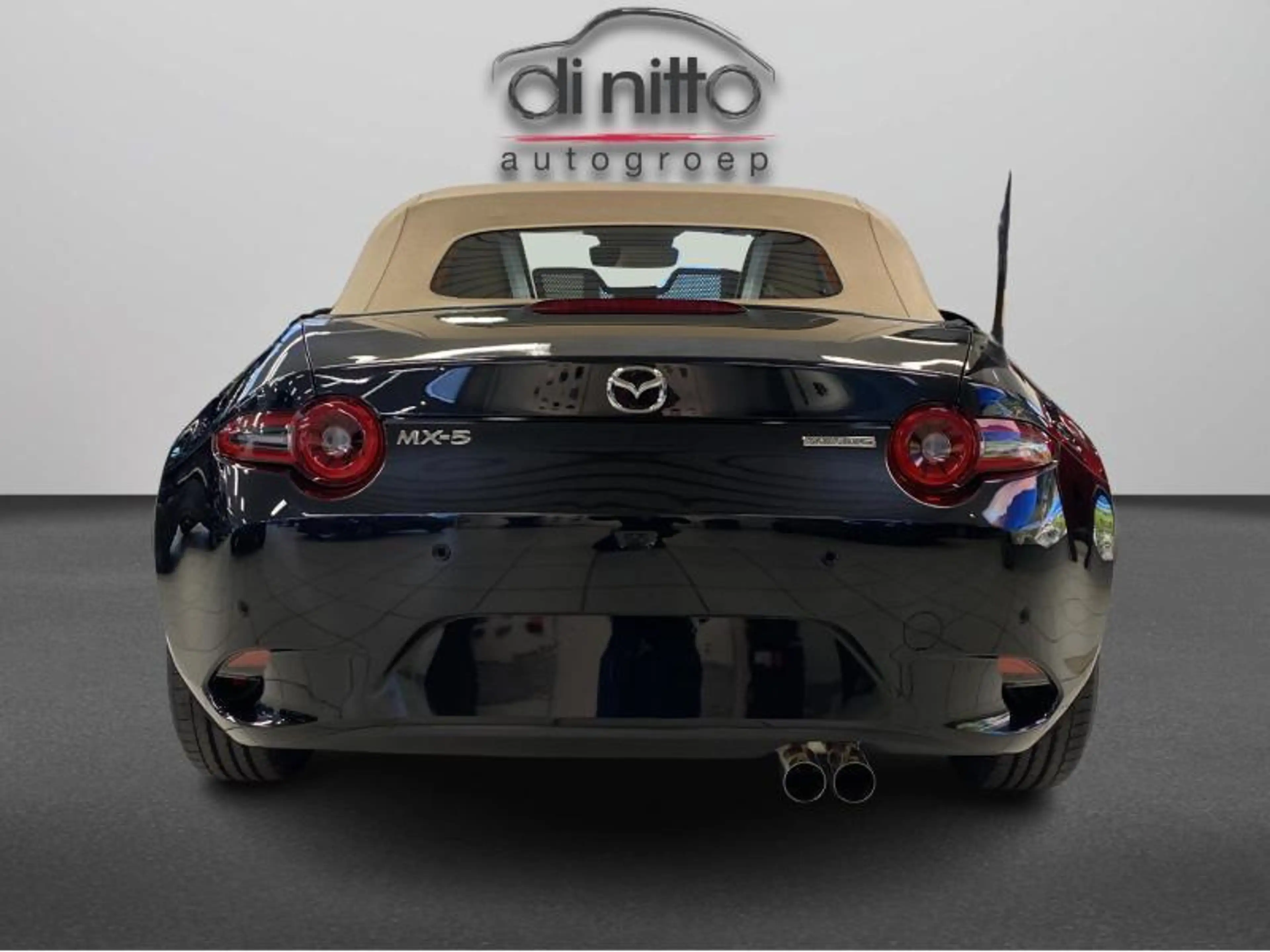 Mazda MX-5 1.5L Skyactiv-G 132 hp Kazari Roadster — photo 7