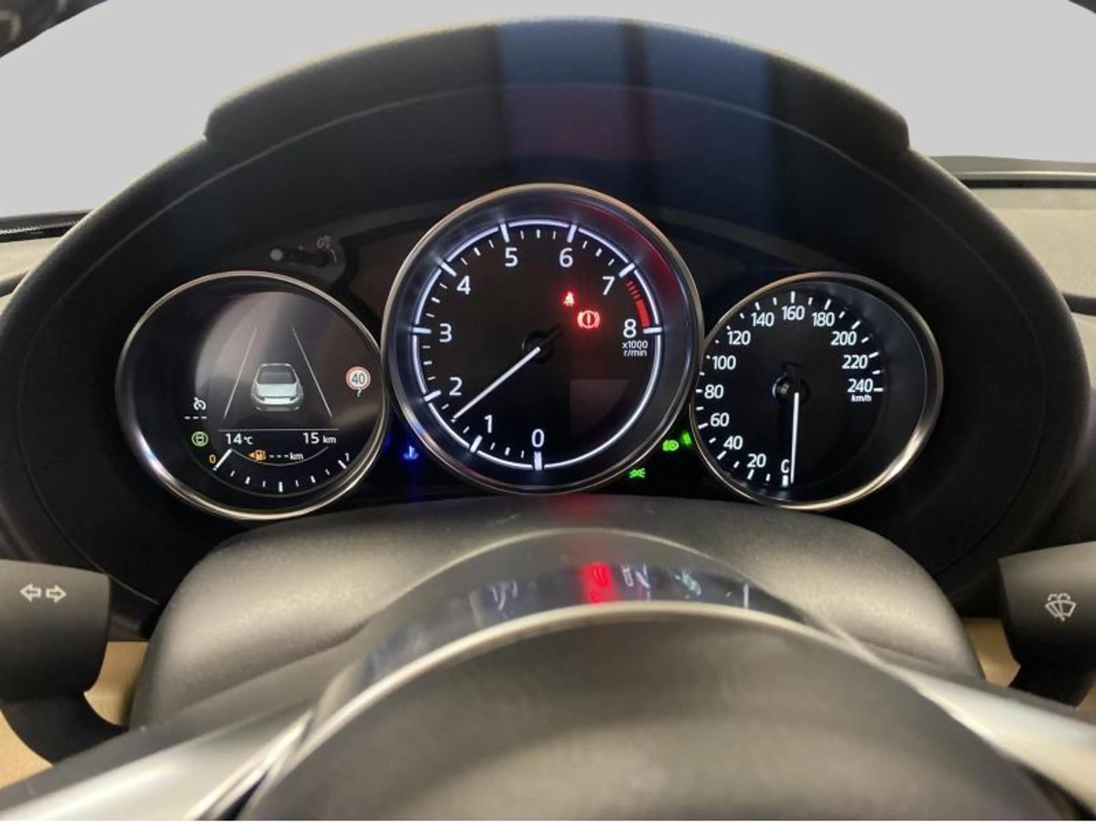 Mazda MX-5 1.5L Skyactiv-G 132 hp Kazari Roadster — photo 9