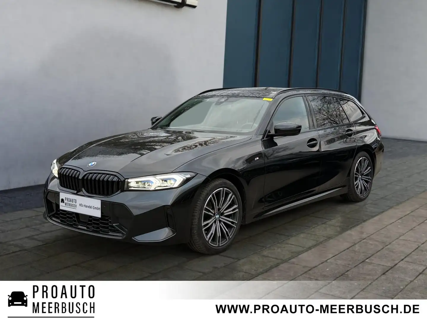 BMW 320 i M Sport AHK/MMRY/ADAPTLED/HUD/PANO/HIFI/ACC Schwarz - 1