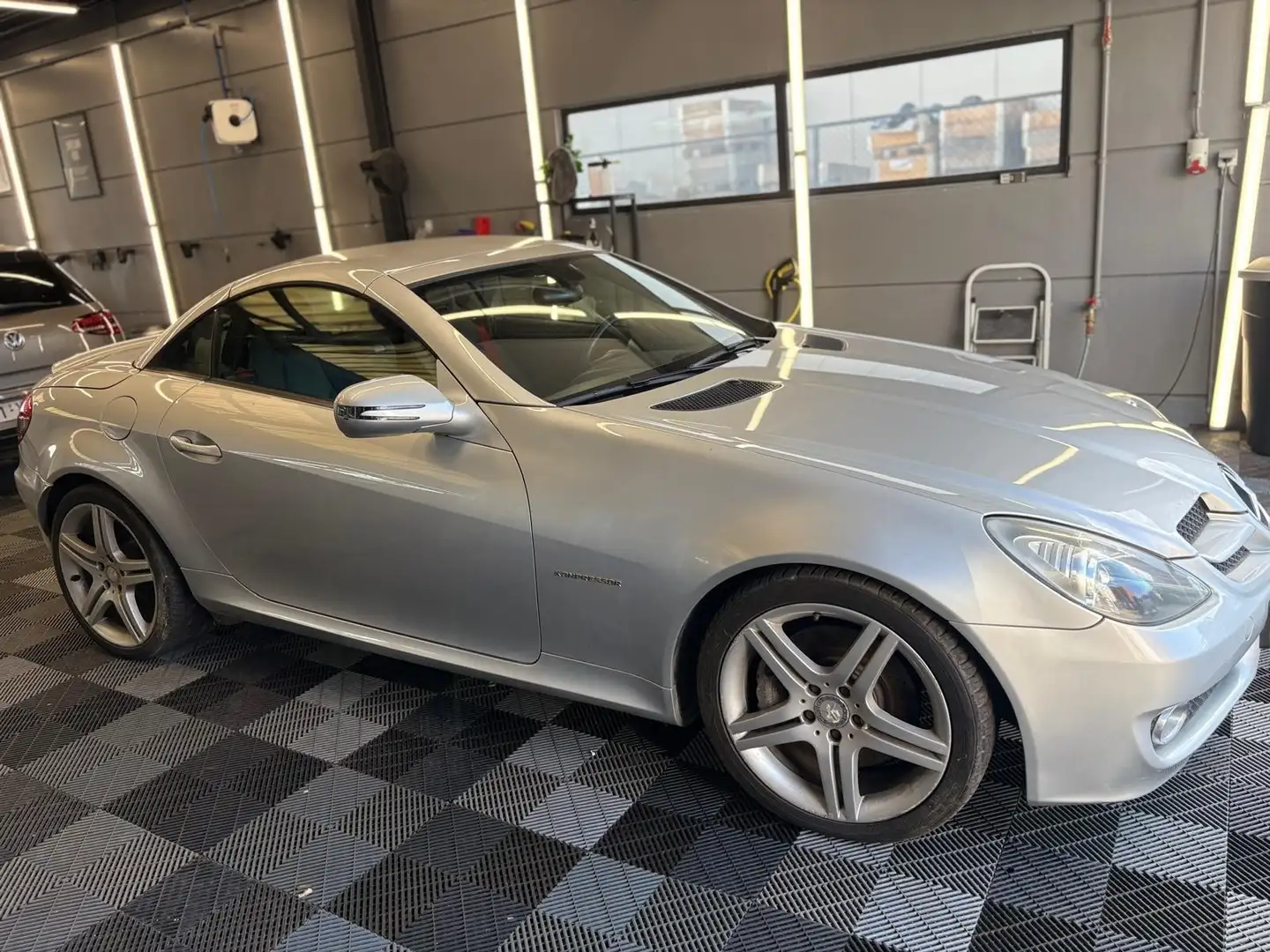 Mercedes-Benz SLK 200 Kompressor Automatique bj. 2009 125000km Gris - 2