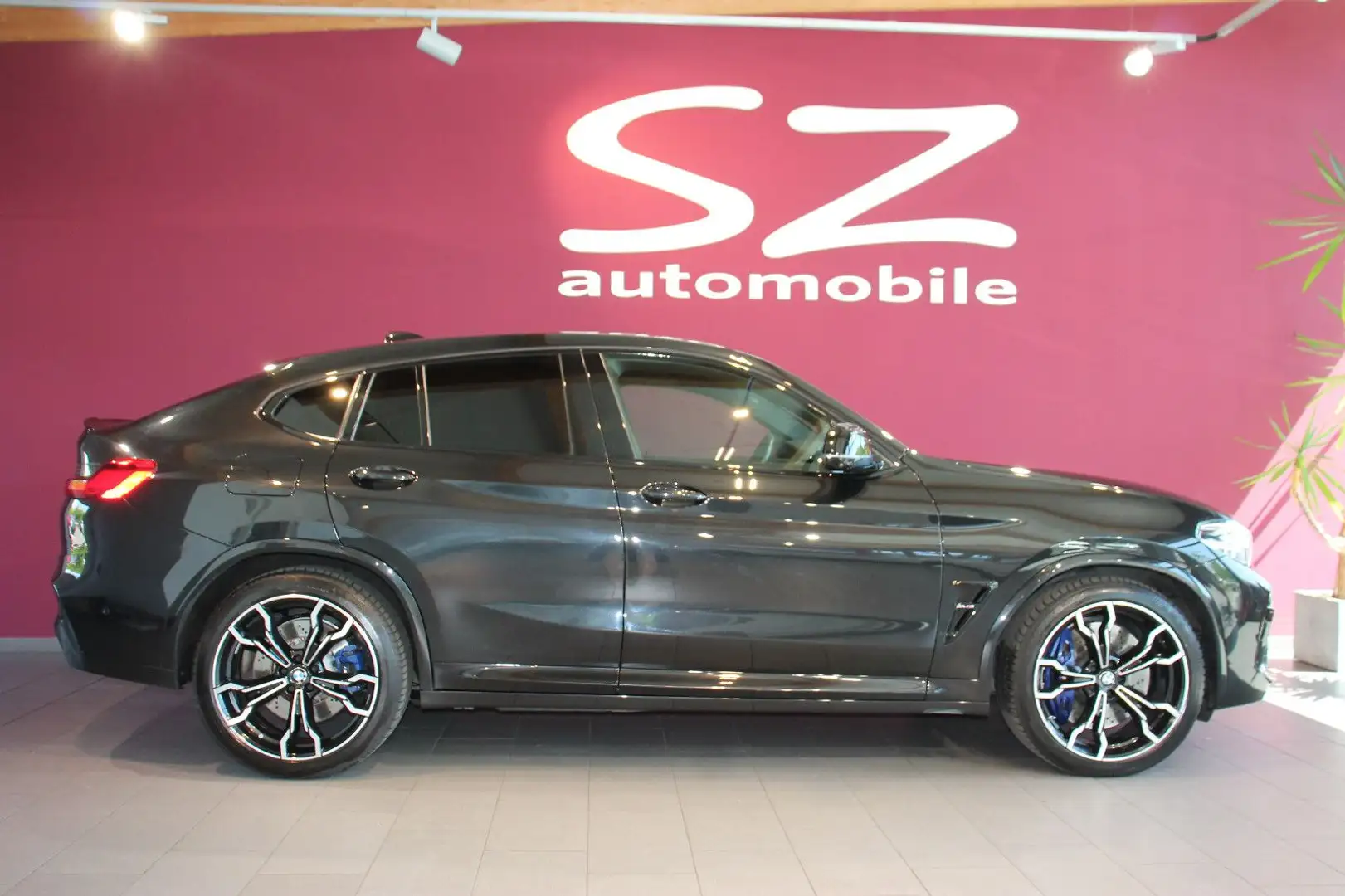 BMW X4 M Competition LED AHK Head-Up Harman/Kardon Zwart - 1