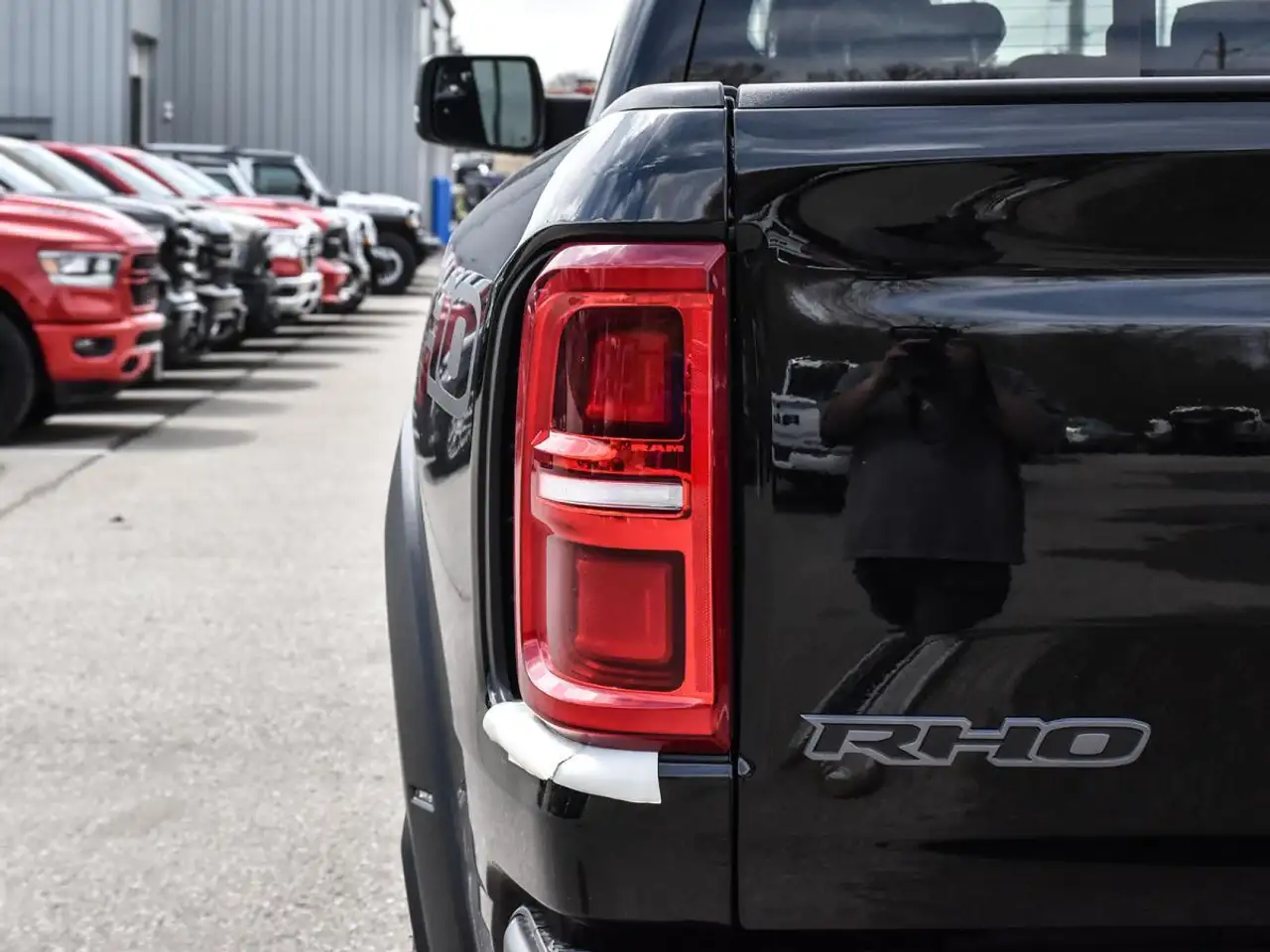 RAM 1500 снимка RAM 1500