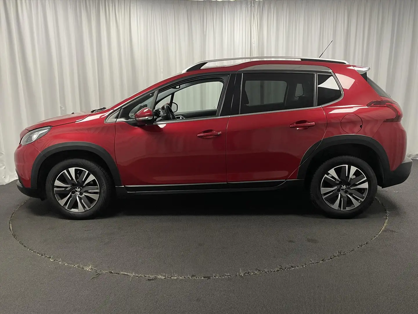 Peugeot 2008 ALLURE Automaat 130pk Navi+Carplay | Stoelverw. | Rot - 2
