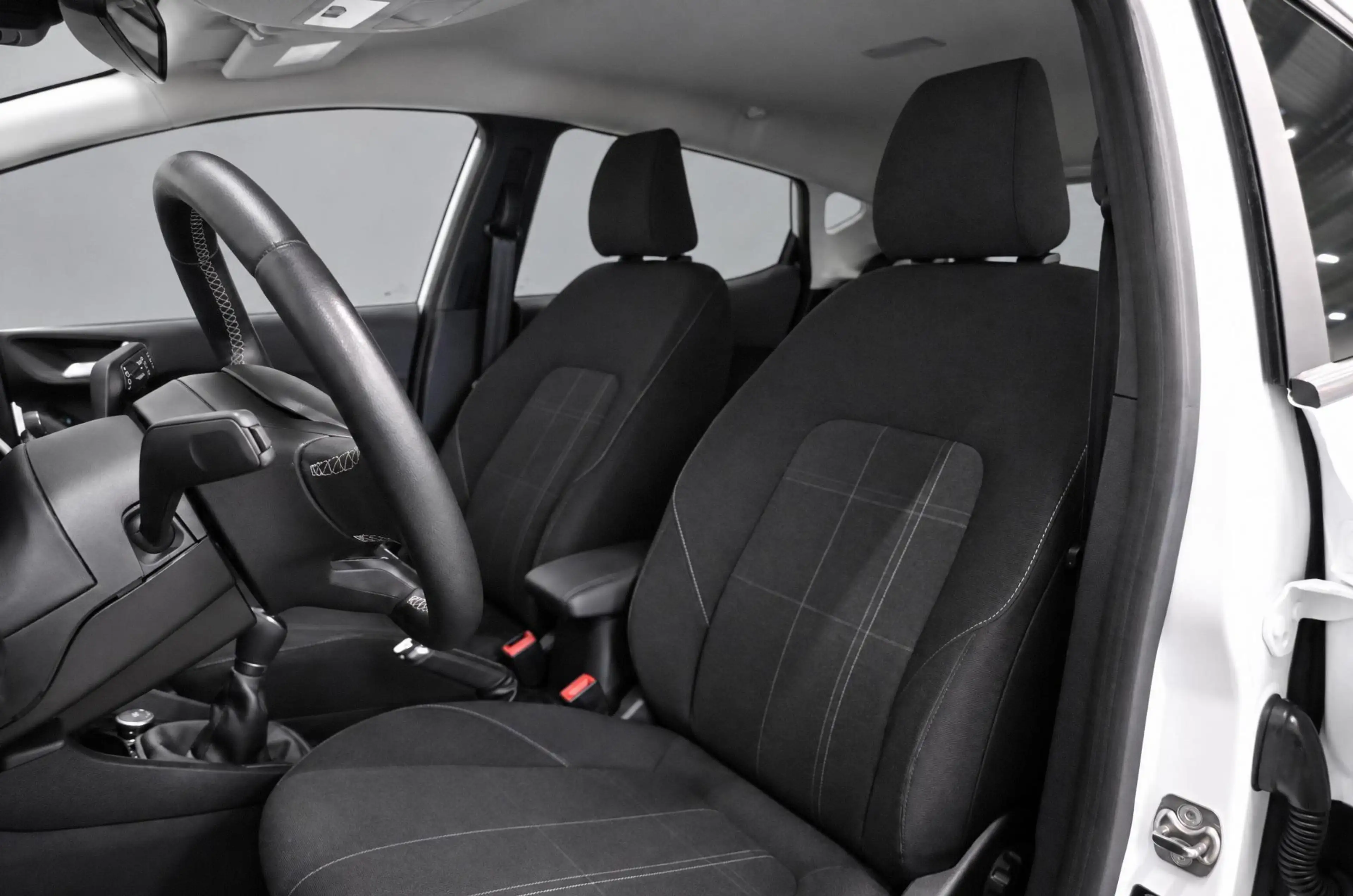 Ford Fiesta 1.1 Trend | AIRCO | CRUISE CONTROL | PDC — photo 11