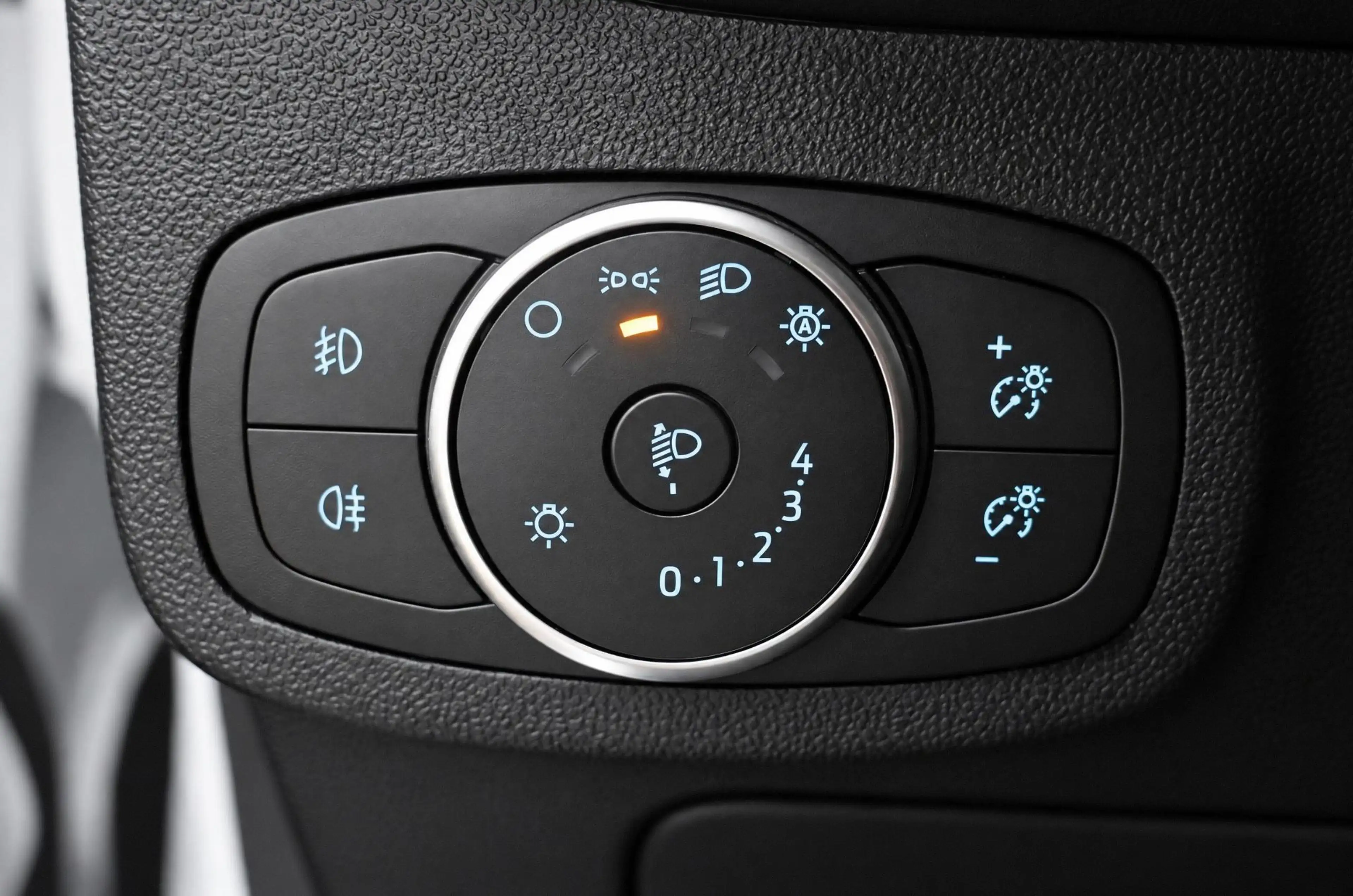Ford Fiesta 1.1 Trend | AIRCO | CRUISE CONTROL | PDC — photo 24