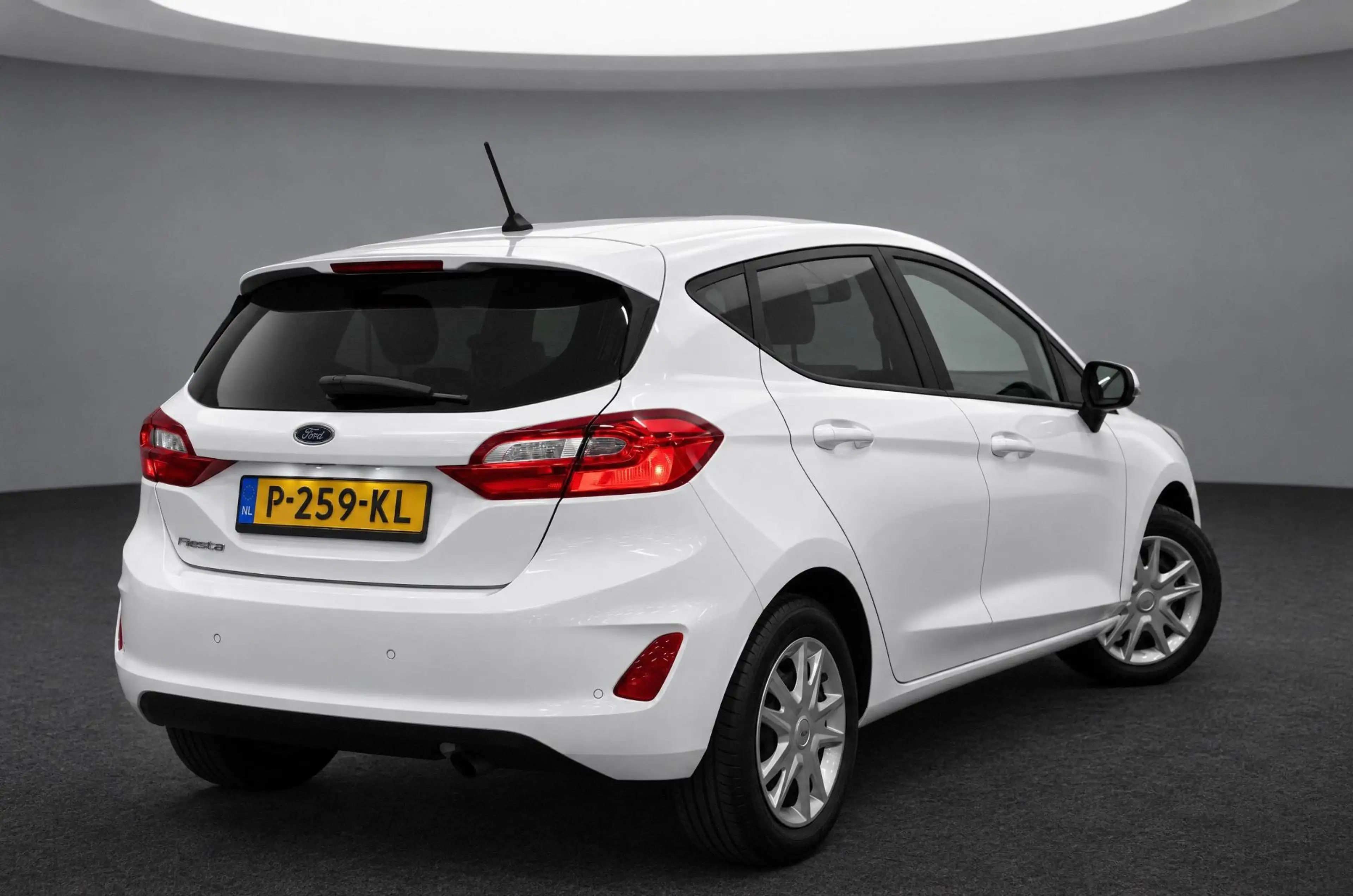 Ford Fiesta 1.1 Trend | AIRCO | CRUISE CONTROL | PDC — photo 3