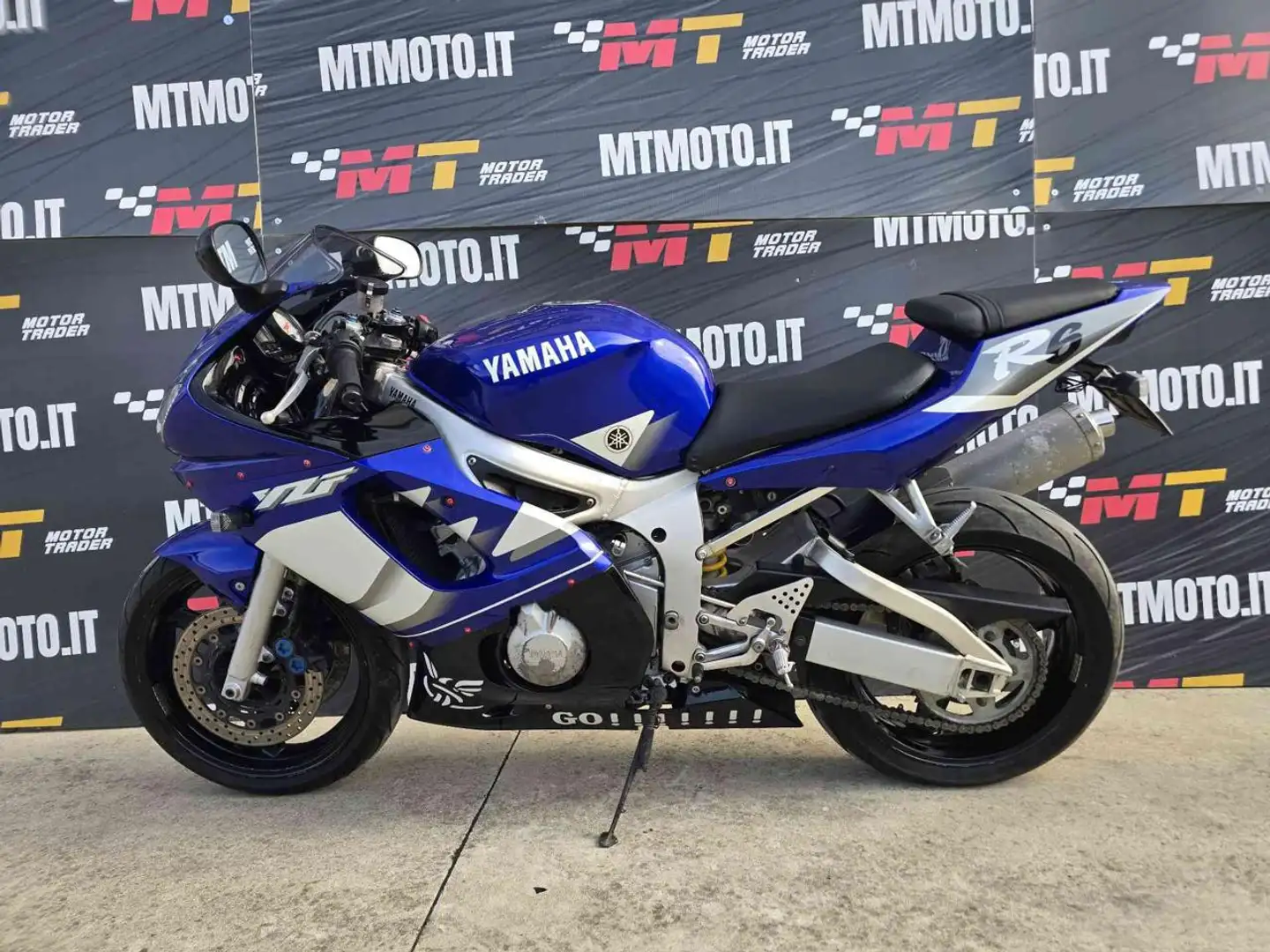 Yamaha YZF-R6 Video 360 Blu/Azzurro - 2