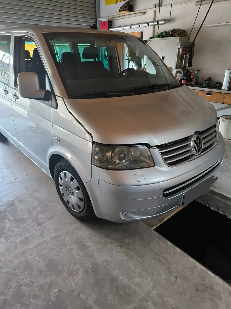 Volkswagen T5 Caravelle Caravelle Lang (7-Si.) Autm. Silber - 1